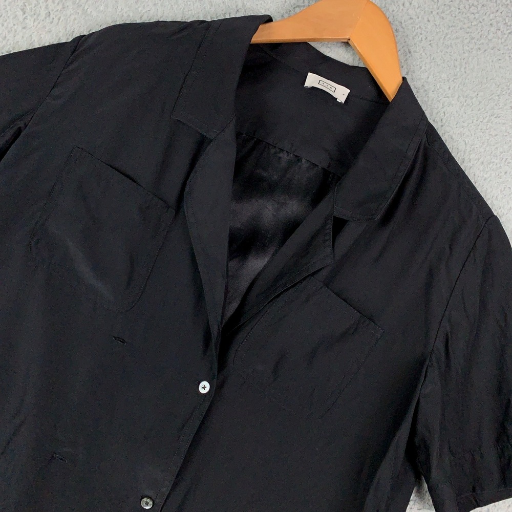 AYR Black Short Sleeve Button-Up Blouse